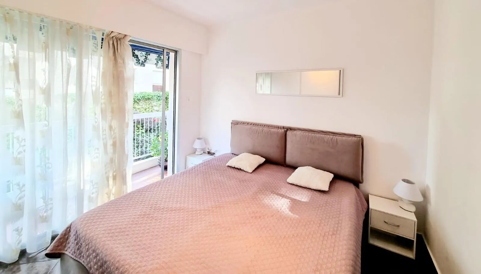 Super Positive 1 Apartment Cannes